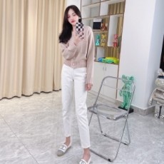모앤코 MO&CO 2021 SS 캐릭터 포켓 여성 니트 가디건 커스텀급