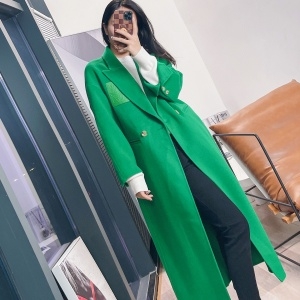 로에베 LOEWE 2021 SS 패치로고 포켓 그린 여성 롱코트 미러급