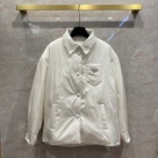프라다 PRADA 2021 SS 삼각로고 포켓 카라 여성 패딩 커스텀급