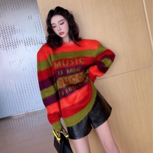 구찌 GUCCI 2021 SS 스트라이프 캐릭터 여성 니트 상의 커스텀급