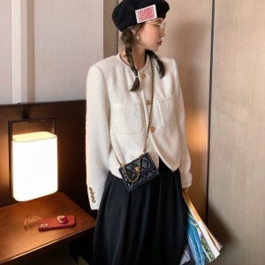 셀린느 CELINE 2021 SS 트위드 포켓 여성 자켓 커스텀급