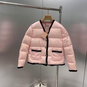 미우미우 MIUMIU 2021 SS 퀄팅 라인 포켓 핑크 여성 패딩 커스텀급