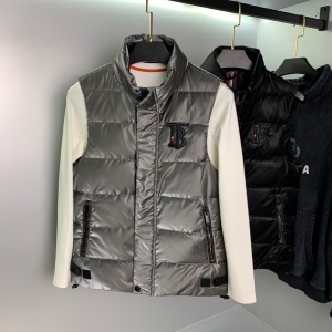 버버리 BURBERRY 2021 SS 자수로고 퀄팅 지퍼포켓 남성 패딩조끼 커스텀급