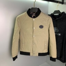 버버리 BURBERRY 2021 SS 패치로고 퀄팅 포켓 남성 패딩 커스텀급