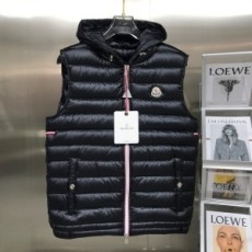 몽클레어 MONCLER 2021 SS 패치로고 퀄팅 포켓 후드 남성 패딩조끼 커스텀급
