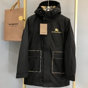 버버리 BURBERRY 2021 SS 캐릭터 로고 포켓 블랙 남성 롱패딩 커스텀급