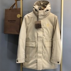 버버리 BURBERRY 2021 SS 캐릭터 로고 포켓 베이지 남성 롱패딩 커스텀급