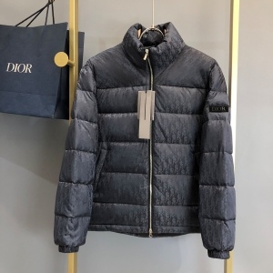 디올 DIOR 2021 SS 캐릭터 패치로고 포켓 그레이 남성 패딩 커스텀급