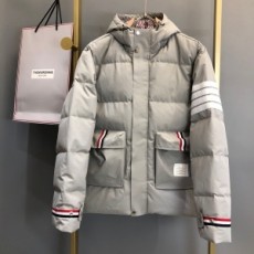 톰브라운 THOM BROWNE 2021 SS 스트라이프 포켓 후드 그레이 남성 패딩 커스텀급