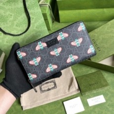 구찌 GUCCI 2021 SS GG 수프림 벌캐릭터 지퍼 장지갑 451273 커스텀급