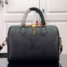 루이비통 LOUIS VUITTON 2021 SS 모노그램 반둘리에 블랙 토트백 M58947 커스텀급