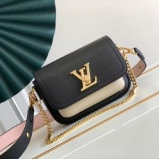 루이비통 LOUIS VUITTON 2021 SS 락미 텐더 블랙 크로스백 M58557 커스텀급