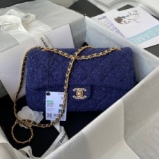 샤넬 CHANEL 2021 SS 큐빅 CC로고 트위드 네이비 미듐 플랩백 AS2820 커스텀급