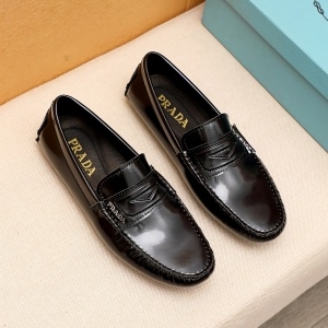 프라다 PRADA 2021 SS 삼각로고 스티치 에나멜 남성 슈즈 커스텀급