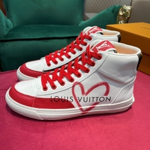 루이비통 LOUIS VUITTON 2021 SS 캐릭터 로고 화이트레드 하이탑 커플 슈즈 커스텀급