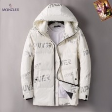 몽클레어 MONCLER 2021 SS 후드 캐릭터 퀄팅 남성 패딩 커스텀급