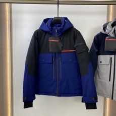 프라다 PRADA 2021 SS 띠로고 투톤 포켓 후드 네이비 남성 패딩 커스텀급