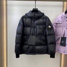 몽클레어 MONCLER 2021 SS 패치로고 후드 퀄팅 포켓 블랙 남성 패딩 커스텀급