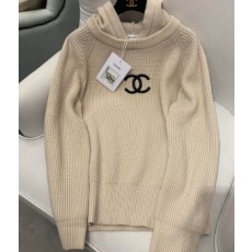 샤넬 CHANEL 2021 SS CC로고 자수 후드 베이지 여성 니트 상의 커스텀급