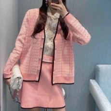 미우미우 MIUMIU 2021 SS 캐릭터 라인 핑크 여성 니트 가디건 커스텀급