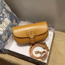 디올 DIOR 2021 SS 금속로고 옐로우 여성 크로스백 미러급
