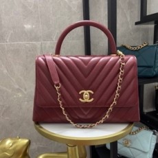 샤넬 CHANEL 2021 SS 쉐브론 블랙로고 버건디 코코 핸들백 여성 토트백 92991 커스텀급