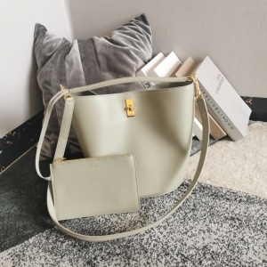 셀린느 CELINE 2021 SS 수플 버킷 16 아이보리 여성 크로스백 커스텀급