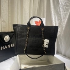 샤넬 CHANEL 2021 SS 로고 체인 자수로고 블랙 여성 도빌백 리지 커스텀급