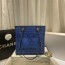 샤넬 CHANEL 2021 SS 로고 체인 자수로고 블루 여성 도빌백 스몰 커스텀급