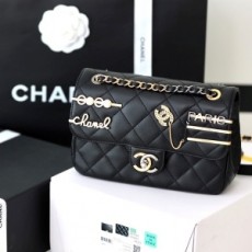 샤넬 CHANEL 2021 SS 악세사리 금속로고 블랙 여성 체인 크로스백 미러급