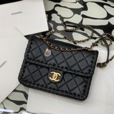 샤넬 CHANEL 2021 SS 퀄팅 스티치 여성 체인 크로스백 커스텀