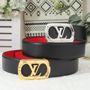 루이비통 LOUIS VUITTON 2021 SS 캐릭터 금속버클 레더 남성 벨트 커스텀