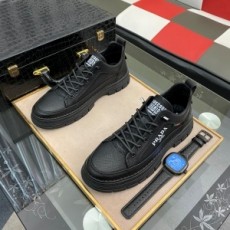 구찌 GUCCI 2021 SS 캐릭터 로고 스티치 스웨이드 블랙 남성 슈즈 커스텀