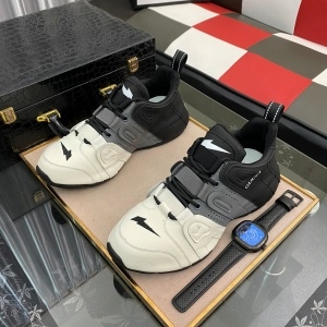구찌 GUCCI 2021 SS 캐릭터 투톤 로고 스티치 화이트블랙 남성 슈즈 커스텀