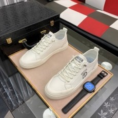 구찌 GUCCI 2021 SS 캐릭터 로고 화이트 레더 남성 슈즈 커스텀