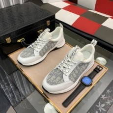 디올 DIOR 2021 SS 캐릭터 투톤 패치 화이트 남성 슈즈 커스텀