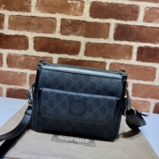 구찌 GUCCI 2022 SS GG 수프림 캔버스 인더로킹 G 메신저백 블랙 674164 커스텀급