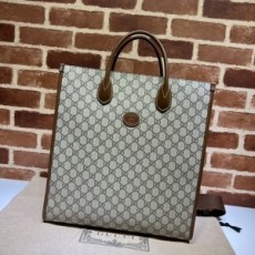 구찌 GUCCI 2022 SS GG 수프림 캔버스 인더로킹 G 토트백 674155 커스텀급