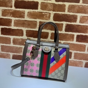구찌 GUCCI 2022 SS 오피디아 GG 캐릭터 스몰 토트백 547551 커스텀급