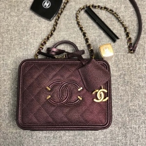 샤넬 CHANEL 2022 SS 캐비어 CC로고 체인 버건디 카메라백 93344 커스텀급