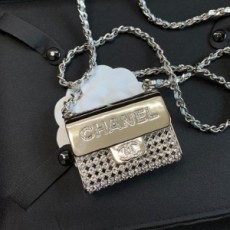 샤넬 CHANEL 2022 SS 큐빅 로고 미니 TINY 백 커스텀급