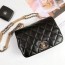 샤넬 CHANEL 2022 SS 뉴시즌 플랩백 스몰 블랙 AS2975 커스텀급