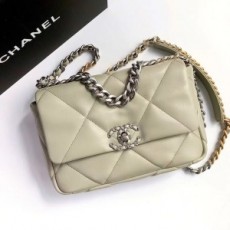 샤넬 CHANEL 2022 SS 19 램스킨 CC 실버메탈 제니백 스몰 그레이 플랩백 AS1160 커스텀급