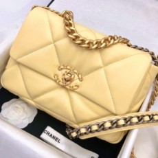 샤넬 CHANEL 2022 SS 19 램스킨 CC 골드메탈 제니백 스몰 옐로우 플랩백 AS1160 커스텀급