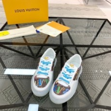 루이비통 LOUIS VUITTON 2022 SS 모노그램 캐릭터 로고 남성 슈즈 커스텀급