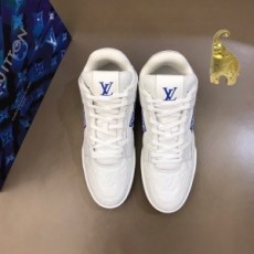 루이비통 LOUIS VUITTON 2022 SS 앙프렝뜨 캐릭터 로고 화이트 남성 슈즈 커스텀급