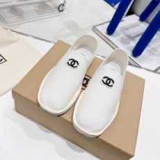 샤넬 CHANEL 2022 SS 자수 로고 화이트 여성 슈즈 커스텀급