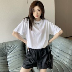버버리 BURBERRY 2022 SS 캐리터 로고 라운드넥 여성 반팔티 커스텀급