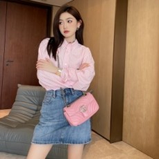 구찌 GUCCI 2022 SS 스트라이프 카라 여성 긴팔 셔츠 커스텀급