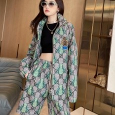 구찌 GUCCI 2022 SS 쟈가드 캐릭터 로고 여성 점퍼 반바지 커스텀급